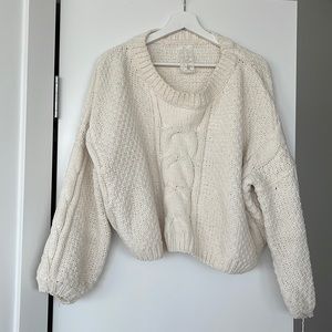 Cream chunky knit sweater